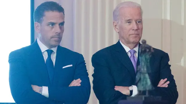 Hunter Biden junto a su padre, el ex vicepresidente de EE,UU., Joe Biden.