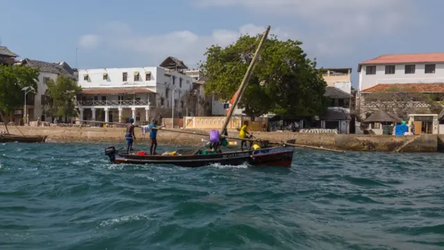 Itoobiya ayaa dhul ka heshay magaalada Lamu ee dalka Kenya