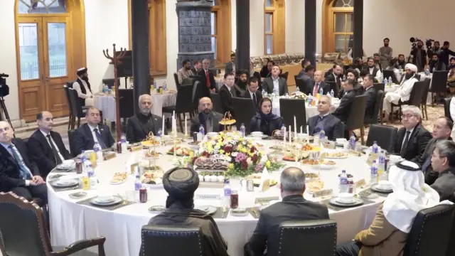 د ماښامنۍ یو انځور