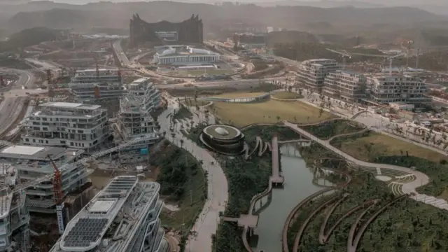 காடுகளுக்கு நடுவே உருவாகி வரும் இந்தோனீசிய  தலைநகர் : அச்சத்தில் பழங்குடி மக்கள்