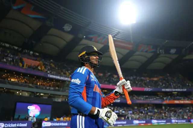 अभिषेक शर्मा