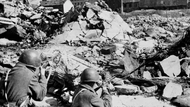 бои за Варшаву