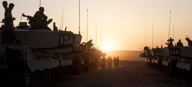 டாம் ஈவன்ஸின் பிற புகைப்படங்கள்