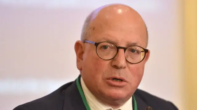 Джеймс Шерр