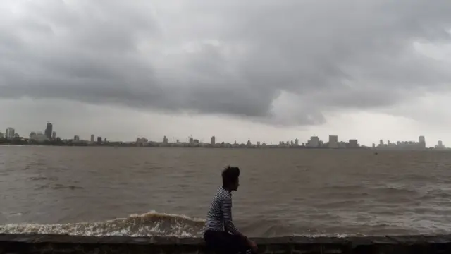 મુંબઈમાં વરસાદની તસવીર