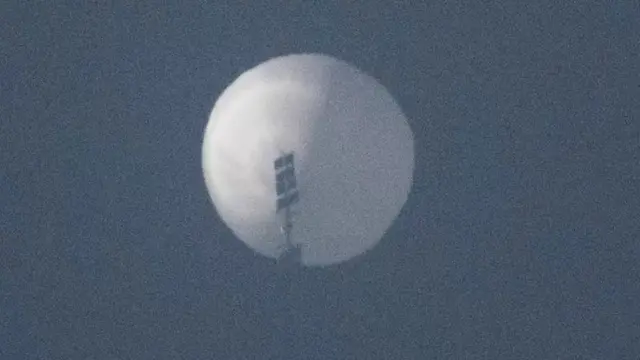 Шар-шпион над США