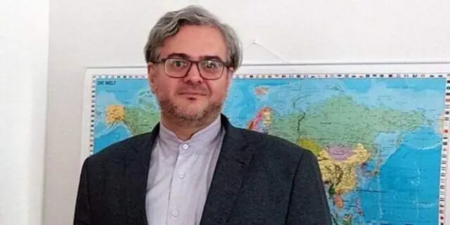 علي رضا محمودي 