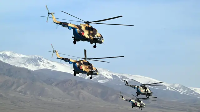 Коргоо министрлигине тийиштүү тик учактар 