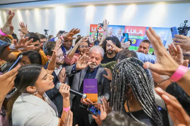 Lula ao lançar carta a evangélicos, durante a campanha