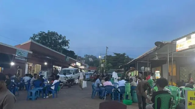 በካምፓላ በተለምዶ ሃያሁለት እየተባለች የምትጠራው ግቢ