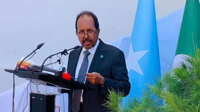 Madaxweyne Xasan Sheekh 