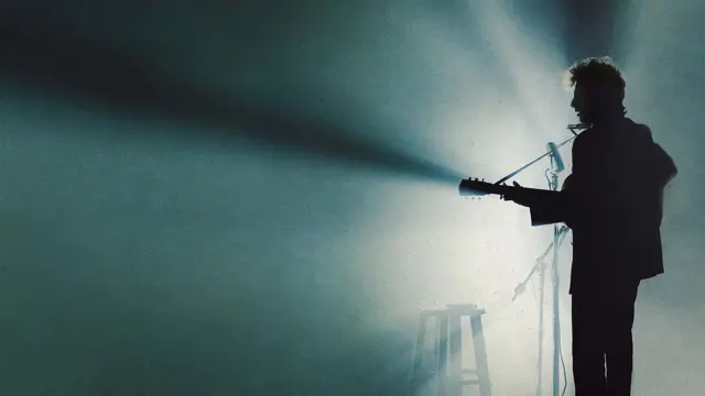 Кадр із фільму "Повна невідомість"