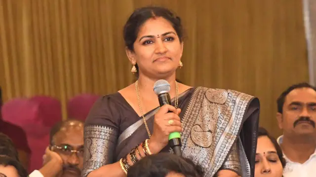 రాయపాటి అరుణ