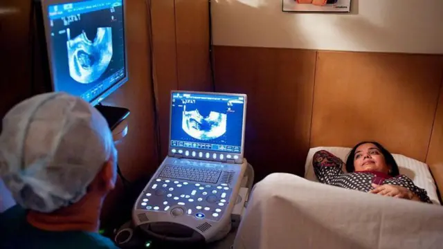 आयव्हीएफ 