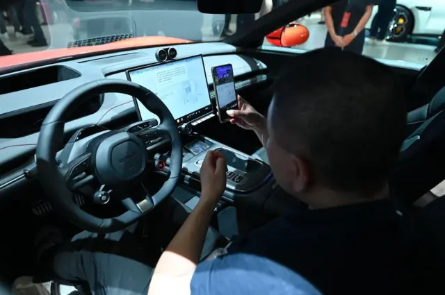 شاؤمی، چین، الیکٹرک کار