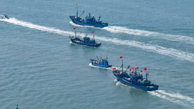 QINGDAO, CHINA - SEPTEMBER 01: Aerial view of fishing boats setting sail from Jimiya port as the summer fishing ban ended in the Yellow and Bohai seas on September 1, 2023 in Qingdao, Shandong Province of China. (Photo by Han Jiajun/VCG via Getty Images)