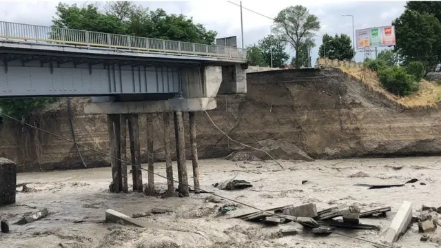 Other, göyçay, uçan körpü, sel suları, göyçay çayı, daşqın, sel, yağışlar