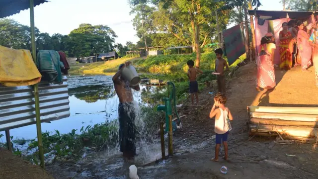 राहत शिविर