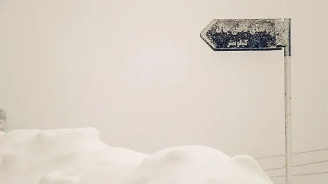 مقام های ایرانی هشدار دادند با ورود موج سرما و بارش برف و باران در مناطق کوهستانی خطر بهمن و سرمازدگی شدید وجود دارد