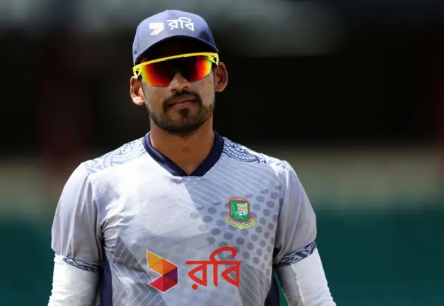 গ্রুপ পর্বের চার ম্যাচের একটিতেও শান্ত ২০ রানও স্পর্শ করতে পারেননি,