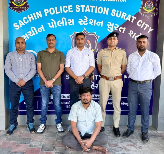 બીબીસી ગુજરાતી ગુજરાત પોલીસ સુરત જેલ પેરોલ જામીન