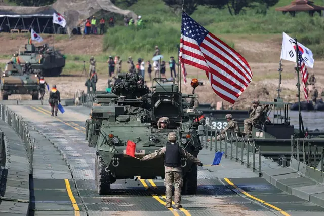 Militares en ejercicios conjuntos de EE.UU. y Corea del Sur
