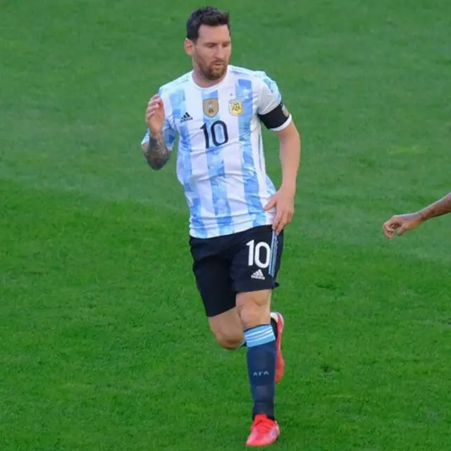 লিওনেল মেসি