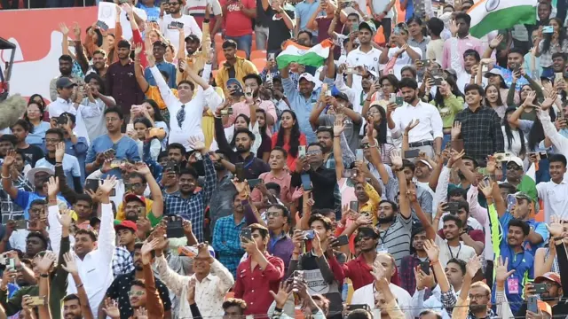 नरेंद्र मोदी स्टेडियम