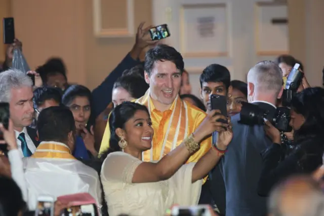 இந்தியா vs கனடா