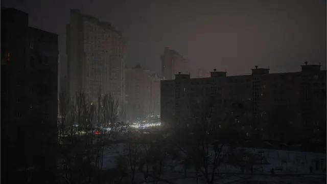 У вас може й не бути електрики, але субсидію можна оформити в онлайн