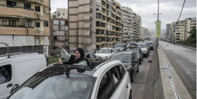 Daandiiwwan Libaanos namoota gara qe'ee isaaniitti deebi'aniin guutamee ture.