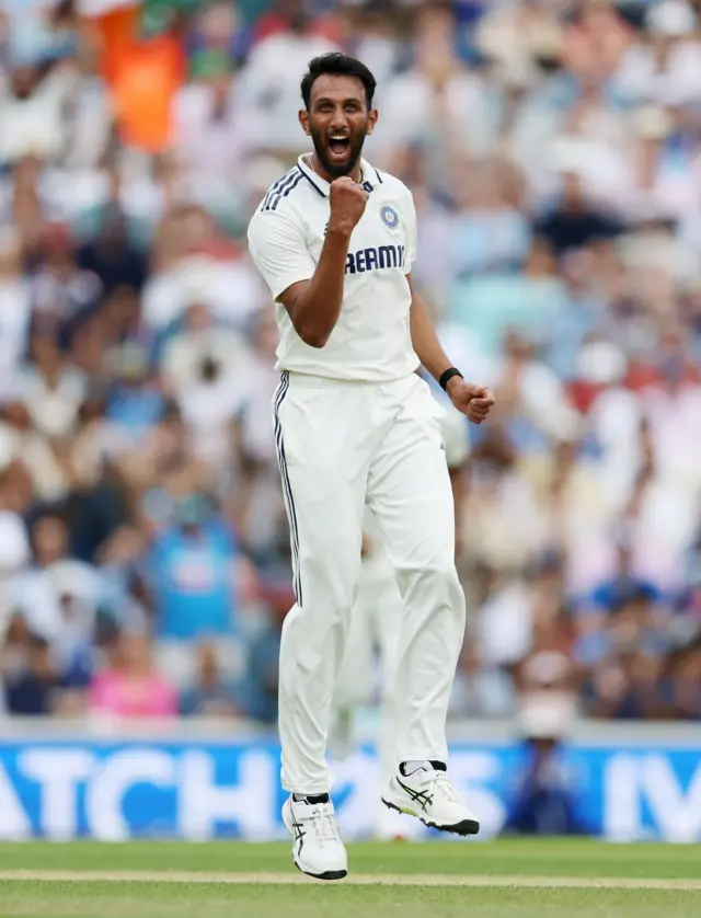 भारत आणि इंग्लंड यांच्यातली ही मालिका पहिल्याच सामन्यापासून अगदी रोमहर्षक ठरली.