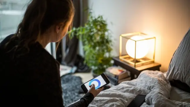 అలెక్సా, గూగుల్ హోం లాంటివాటితో ఇప్పుడు ఉన్నచోటు నుంచే కదలకుండా అనేక పనులు చేయవచ్చు