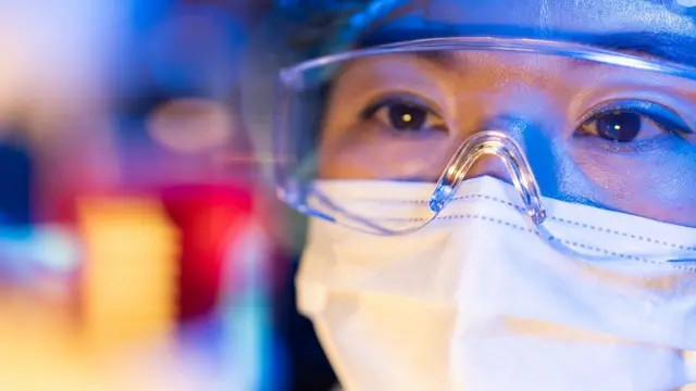 ஏன் கொரோனா வைரசை கட்டுப்படுத்த மேற்கொள்ளப்படும் நடவடிக்கைகள் அனைவருக்கும் உதவாது ?