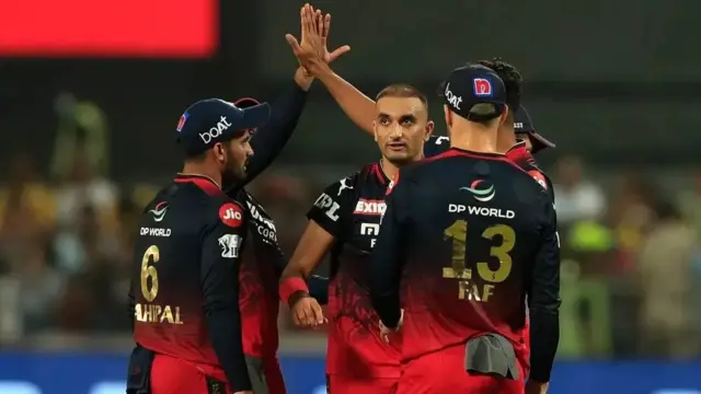 பெங்களூரு ராயல் சேலஞ்சர்ஸ் அணி