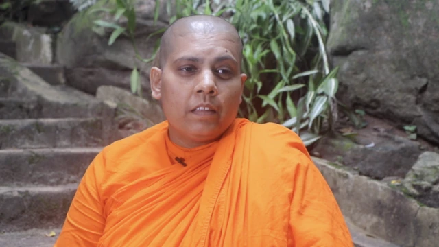 ශාස්ත්රපති හාල්පන්දෙනියේ සුපේසලා මෙහෙණින් වහන්සේ