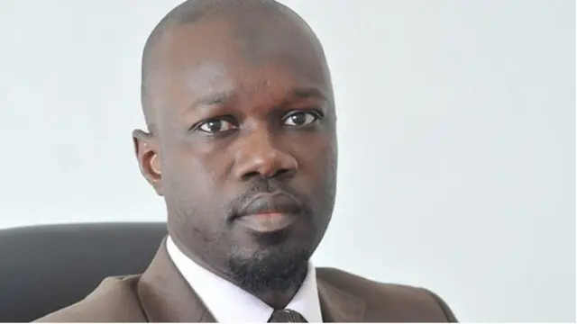 L'inspecteur des impôts Ousmane Sonko a été renvoyé de la fonction publique.