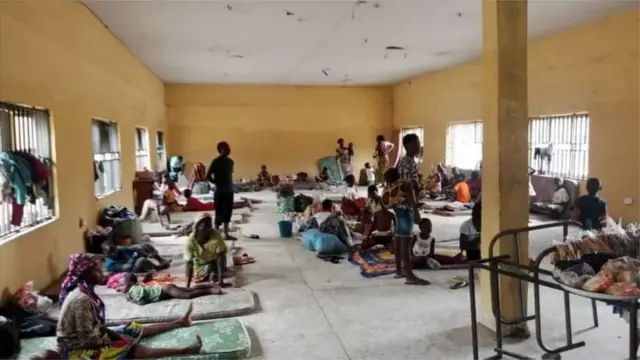 Many villages don move to IDP camps sake of di flooding for Burutu