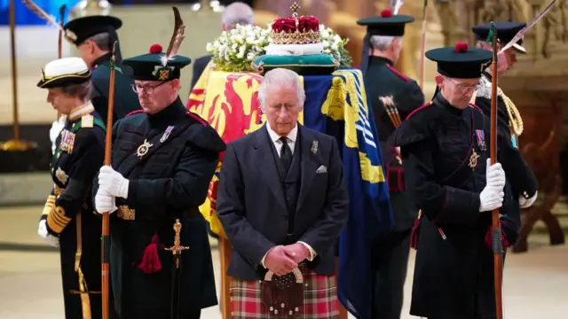 الملك تشارلز الثالث