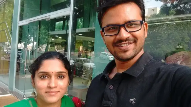 चक्रधर आला अपनी भावी पत्नी के साथ