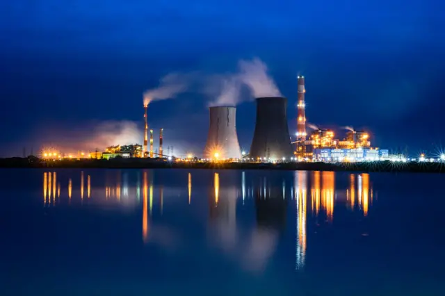 தமிழக அரசு முதல் முறை வெளியிட்டுள்ள பொருளாதார ஆய்வறிக்கை