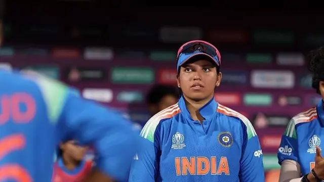 ऋचा घोष पश्चिम बंगालमधील सिलीगुडी येथील आहे.