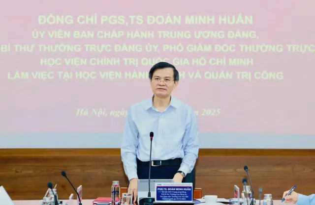 Ông Đoàn Minh Huấn