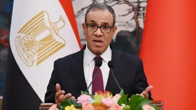 Wasiirka arrimaha dibadda Masar Badar Abdelati