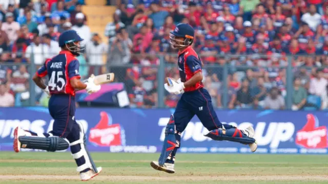 दीपेन्द्रसिंह ऐरी र रोहित पौडेल