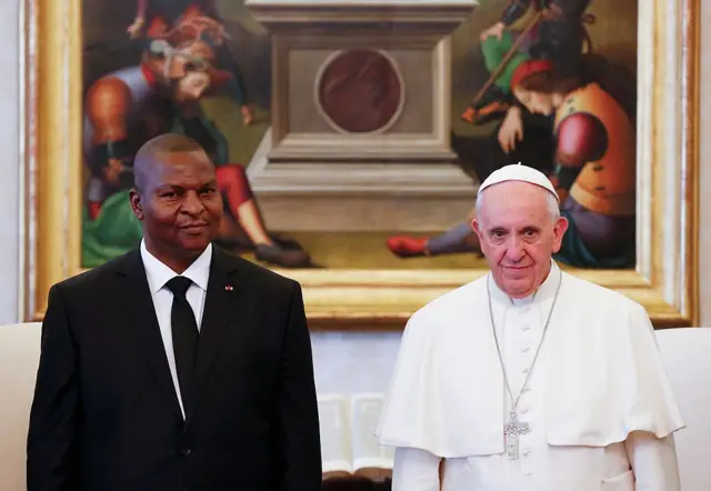 Le Pape François avec le président centrafricain Faustin Archange Touandera