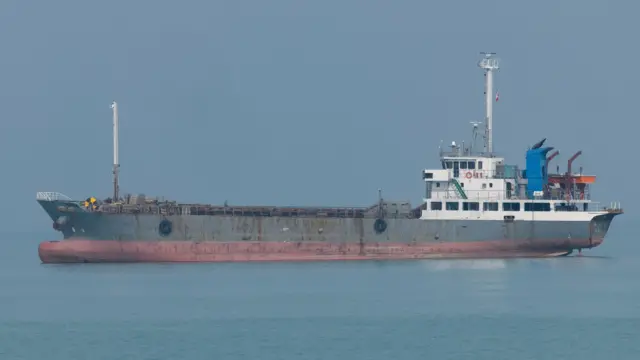 29 Temmuz 2024'te İran'ın güneyindeki Buşehr eyaletine bağlı Buşehr liman kenti yakınlarında Körfez'de bir petrol tankeri.
