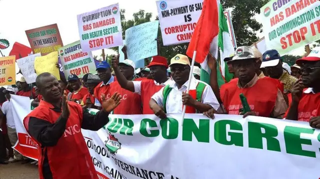 Aworan iwọde ẹgbẹ oṣiṣẹ