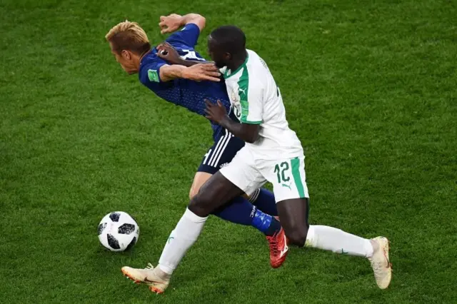 Japón contra Senegal
