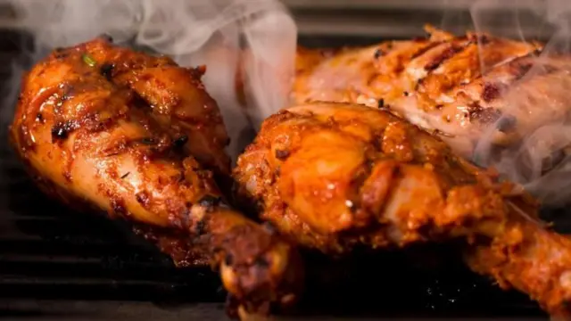 માંસાહારી વાનગીની તસવીર 